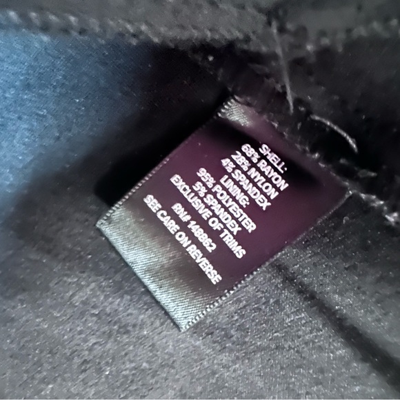 STUDIO BY TORRID Women’s Size 0X 12 Blazer Suit Jacket Coat Black Stretch Luxe - Picture 8 of 13